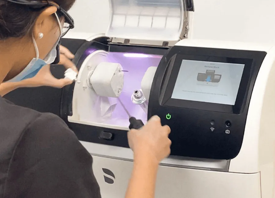 Dental Technology at Divine Dental Centre in Las Vegas, NM 